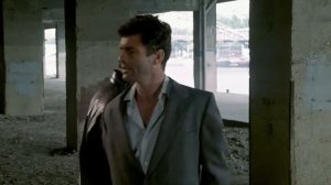 Жан-Поль Бельмондо — в к.ф Одиночка 1987