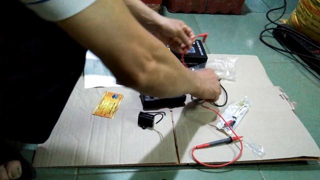 Mở hộp đồng hồ đo tự động hoàn toàn ZOYI ZT-S4 смотреть онлайн