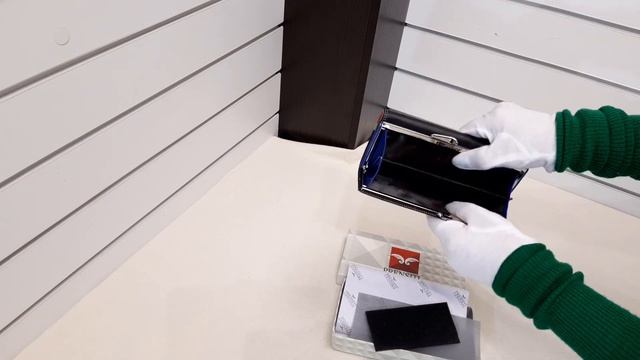 Кошелек кожаный черный с цветными отделами К 6604 А смотреть онлайн