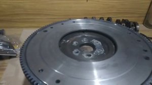 УСТАНОВКА 16 КЛАПАННОГО МОТОРА В КЛАССИКУ.ПРО КОЛЕНВАЛ,МАХОВИК И.Т.Д