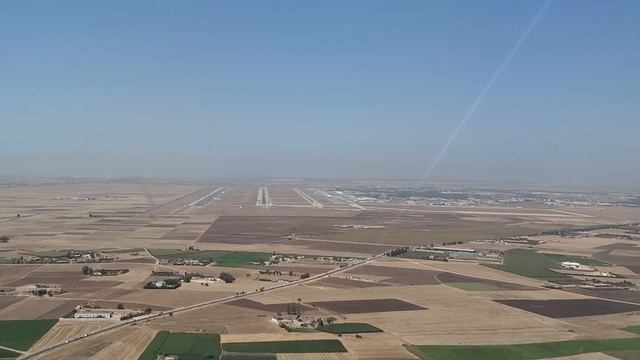 Ан-124 РУСЛАН. Красивейшая посадка в Касабланке. Видео из кабины экипажа. смотреть онлайн