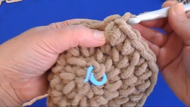 Вязание крючком - Сидушки на стулья - Часть 2 смотреть онлайн