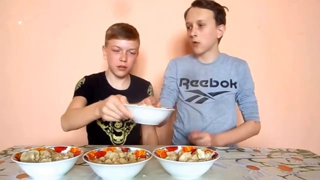 ДОРОГИЕ ПЕЛЬМЕНИ VS ДЕШОВЫЕ смотреть онлайн