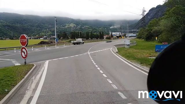 Как проехать тоннель Монблан на Италию. смотреть онлайн