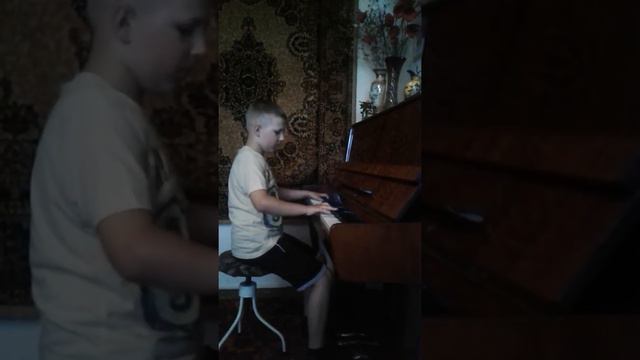 Лунная соната. Иван Вавилов. смотреть онлайн
