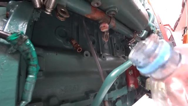 EP 2 CHANGING COOLANT ON VOLVO PENTA MD22L смотреть онлайн
