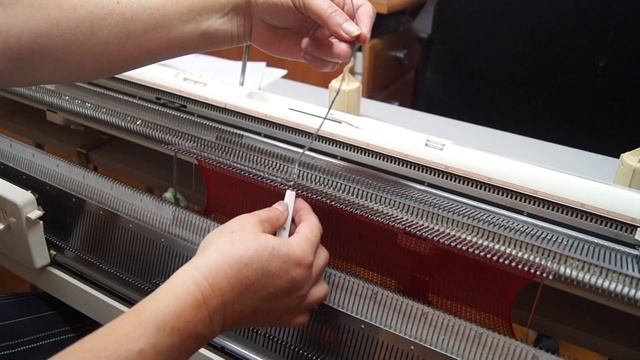 Наборный ряд для резинки при машинном вязании. Часть 1 смотреть онлайн