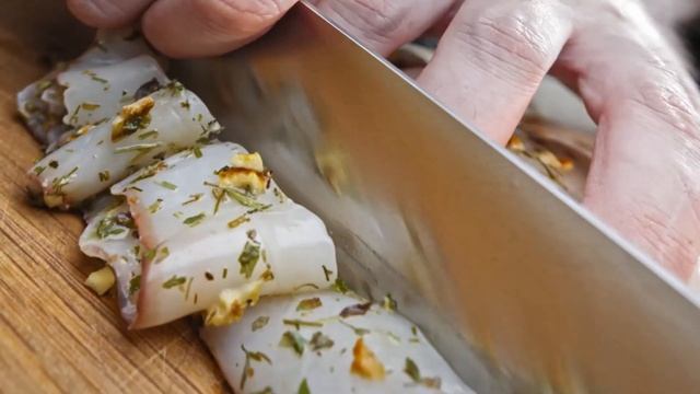 ТЕПЛЫЙ САЛАТ С КАЛЬМАРОМ | ЗАКУСКА НА НОВОГОДНИЙ СТОЛ | РЕЦЕПТ ДЛЯ НОВОГО ГОДА смотреть онлайн