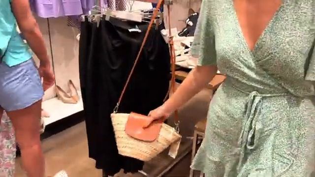 Неделя с подружкой в Турции, Кемер 2022 смотреть онлайн