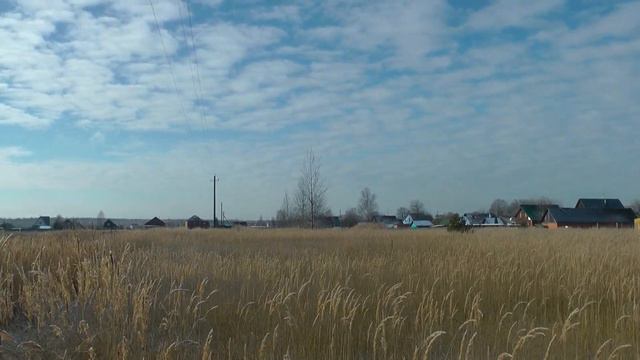 Продаётся участок под ИЖС в д. Головино в старой части деревни. смотреть онлайн