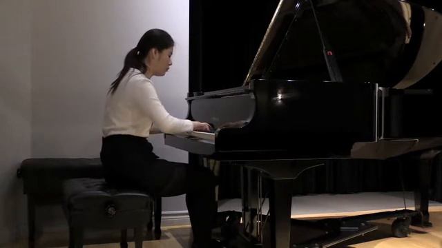 Beethoven Sonata Op.31 No. 1 Second Movement - Tanni Wang смотреть онлайн