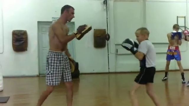 Тренировки юных боксёров в Балахне. смотреть онлайн