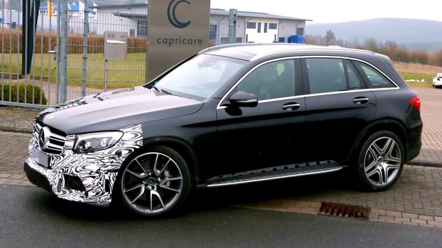 Mercedes-AMG GLC 63 4matic 2017 смотреть онлайн