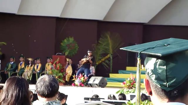 Jake Shimabukuro @ kamuki high school in 2009 смотреть онлайн