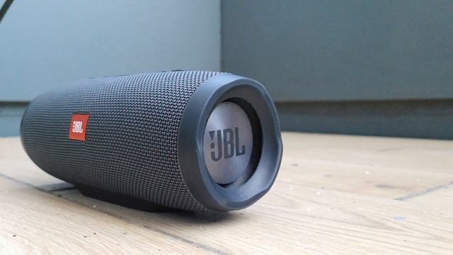 Jbl Charge Essential 100% VOL Bass Test ? смотреть онлайн