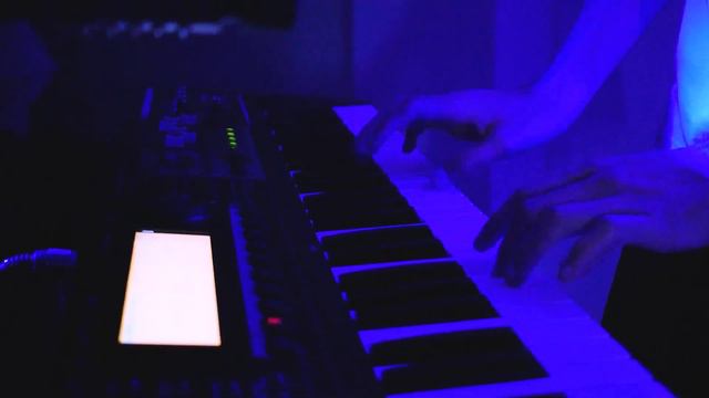 Classic Synth Covers 2 (ft. Sequential Pro 3 & Roland Juno Gi) смотреть онлайн