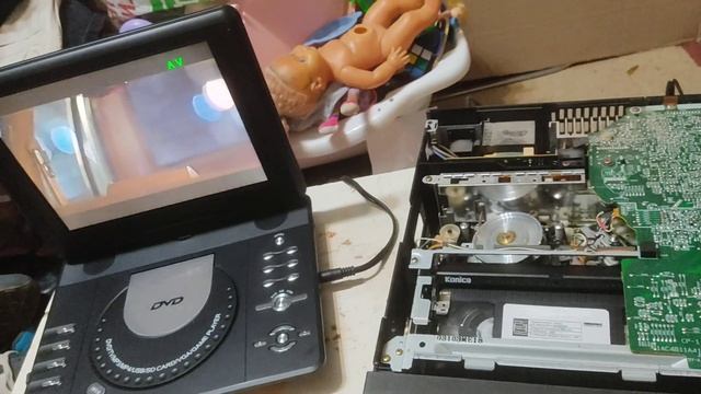 Видеомагнитофон Sanyo VHR-220EE Замена пасика смотреть онлайн