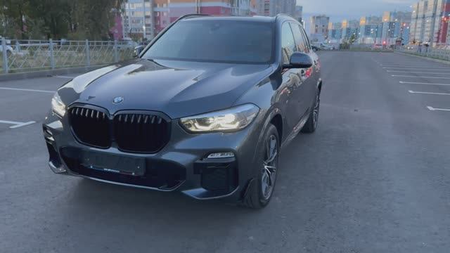 BMW X5 2020 серый