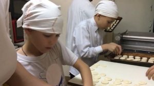 Урок выпечки просфор