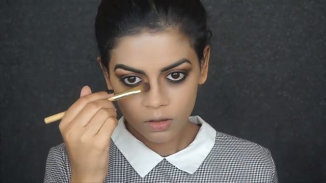 Last Minute Halloween Tutorial: Wednesday Addams смотреть онлайн
