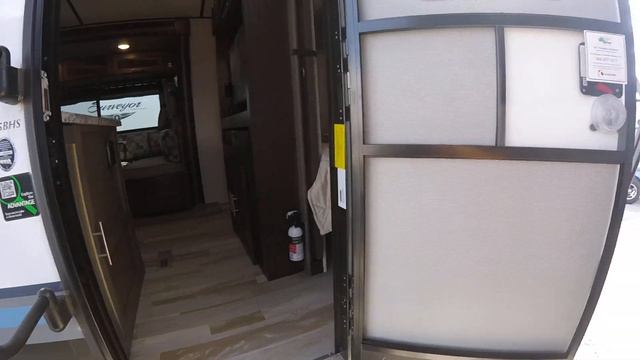 2018 Forest River Surveyor 245BHS смотреть онлайн