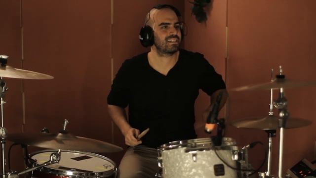 Spheniscidae en directo - Los más felices смотреть онлайн