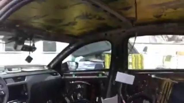 Решили немного улучшить комфорт в Шкода Октавия, делаем звук- вибро- шумоизоляцию салона смотреть онлайн