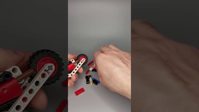 Lego Technic (42116) / Лего Самоделки (Короткое видео #102) смотреть онлайн