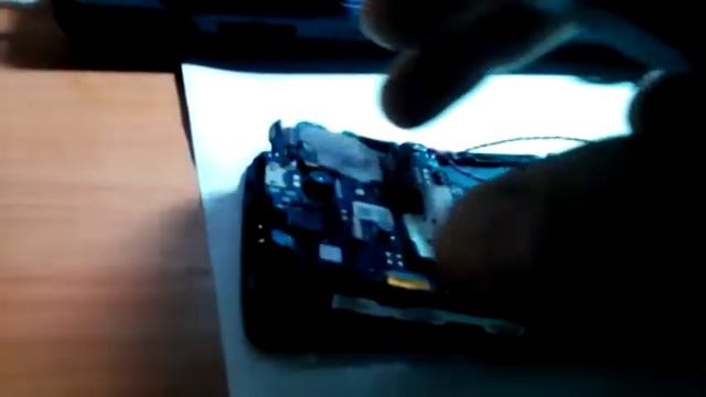 Телефон LENOVO A1000 смотреть онлайн