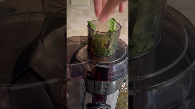 Detox and Anti-inflammatory juice recipe! смотреть онлайн