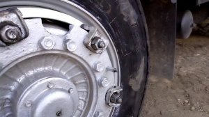 МАЗ 5551 передняя безкамерная резина проблема при установки