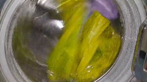 Hotpoint-Ariston / Хлопок 60° 800, доп.полоскание, быстрая стирка / Стирка ветровки / Процесс стирк