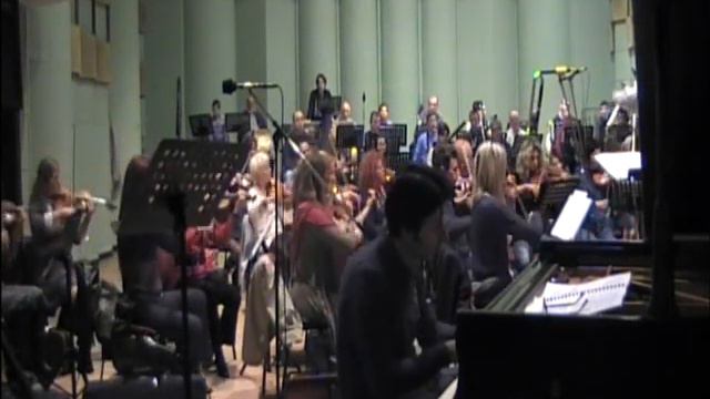 Genc Tukiçi plays Rapsodia "Tukiçi" with symphony orchestra rtv(2011) смотреть онлайн