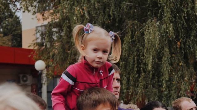 Самая большая порция колбасок гриль смотреть онлайн