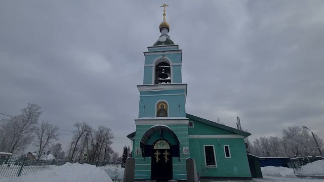 ЭЗ-10 Праздничная Литургия , с. Карамышево, храм Иоанна Кронштадтского смотреть онлайн
