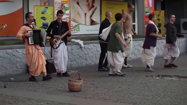 Харинама Днепр ( Днепропетровск ) Европейская площадь 25.04.2015 смотреть онлайн