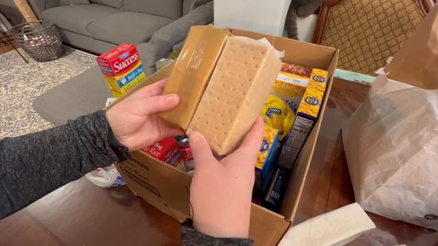 БЕСПЛАТНЫЕ ПРОДУКТЫ В АМЕРИКЕ/СЕЛЬЧАНКА В АМЕРИКЕ/ смотреть онлайн