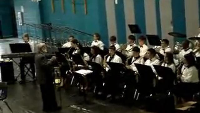 LNS Jazz band playing Walking Home With Brother Bill смотреть онлайн