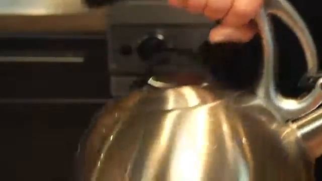 Oxo Good Grips Uplift Brushed Stainless Steel Kettle смотреть онлайн