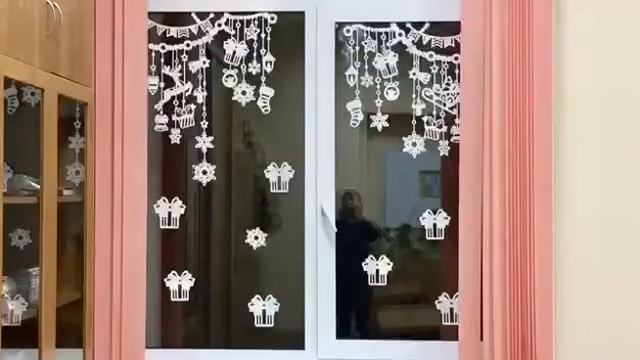 Наклейки на окна "Щелкунчик" смотреть онлайн