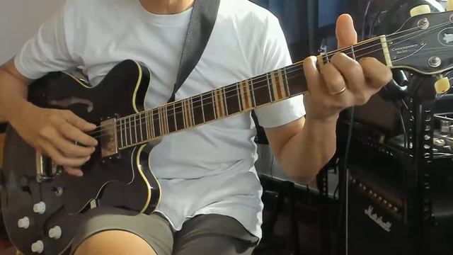 While My Guitar Gently Weeps Cover смотреть онлайн