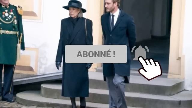 Caroline de Monaco en deuil : Albert de Monaco et Pierre présents à ses côtés смотреть онлайн