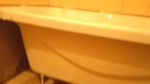 Работа в квартире нового дома ( установка акриловой ванны )