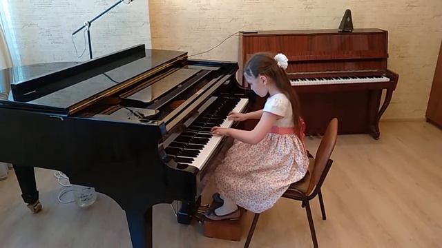 И.С.Бах, Менуэт Соль Мажор, исполняет Сердюк Зарина смотреть онлайн