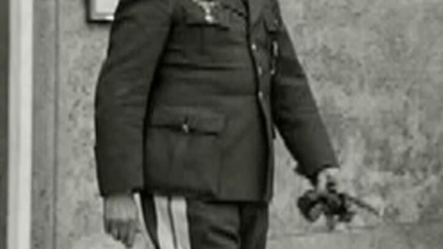 Надо товарища Сталина