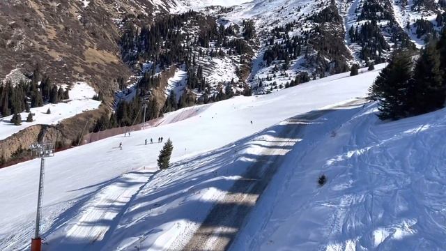 Ski resort Shymbulak. Kazakhstan. Горнолыжный курорт Шымбулак \ Чимбулак. смотреть онлайн