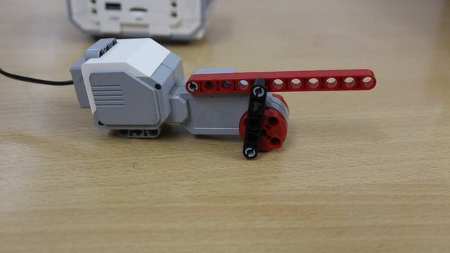 3 Simple mechanisms using lego EV3 смотреть онлайн