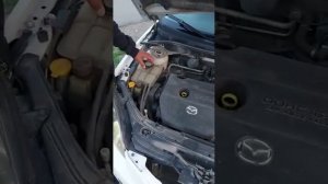 за воздушиволась система охлаждения и поднималась температура. мазда 3 2006г