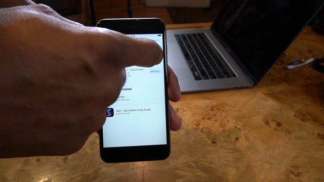 ElectroSpit Tutorials: Installing The Talkbox Synth App смотреть онлайн