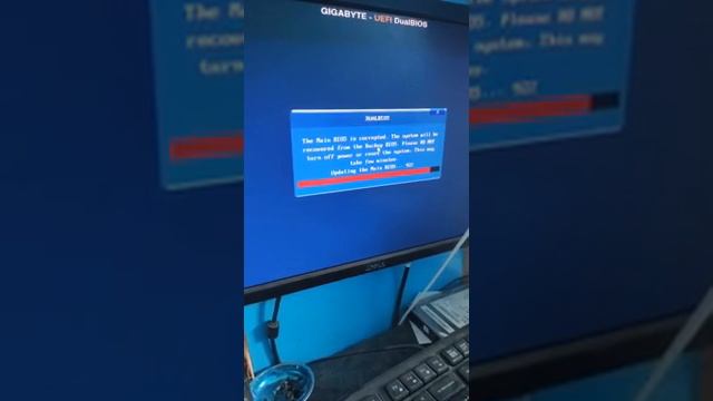 Gigabyte Dual Bios PROBLEM смотреть онлайн